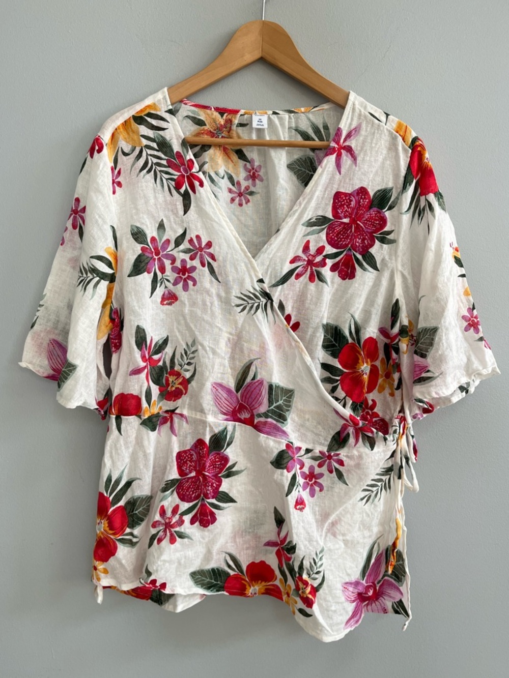 Old Navy Linen Blend Floral Wrap Blouse Size 2X Hawaiian Resortwear Vibrant